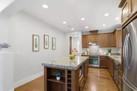 Kitchen - 69 Henriques Ln, Milpitas, CA 95035 photo 2 of 4