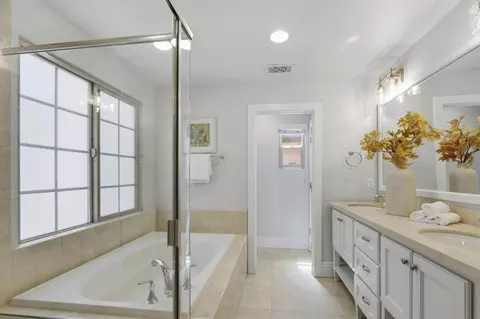Bath - 69 Henriques Ln, Milpitas, CA 95035 photo 1 of 5