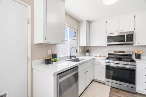 Kitchen - 297 Perch Way, Aptos, CA 95003 photo 2 of 4
