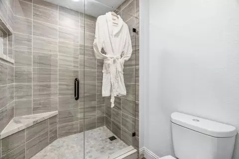 Bath - 297 Perch Way, Aptos, CA 95003 photo 3 of 3