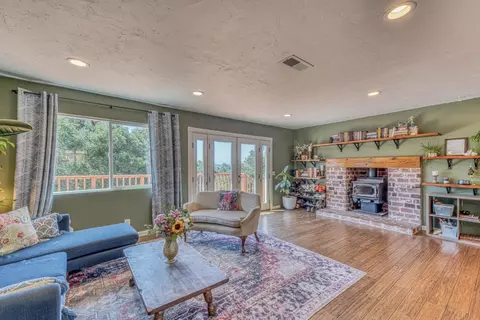 Living - 19085 Marjorie Rd, Salinas, CA 93907 photo 1 of 1