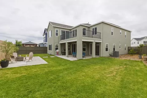 Exterior - 4065 Maddy Ave, Tracy, CA 95377 photo 8 of 10