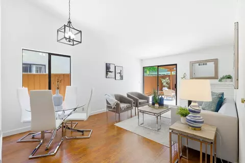 5060 Crandallwood Dr, Fremont, CA 94555