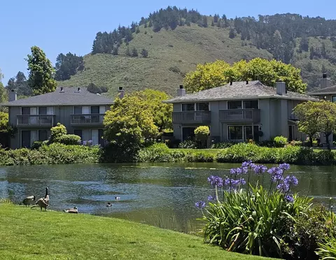 3850 Rio Rd 42, Carmel, CA 93923
