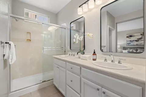 Bath - 100 Parc Place Dr, Milpitas, CA 95035 photo 3 of 3
