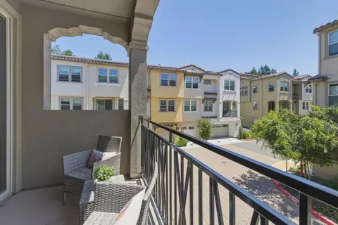 Exterior - 1235 Verano Rd, Mountain View, CA 94043 photo 4 of 7