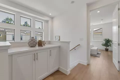 Entry Way - 1235 Verano Rd, Mountain View, CA 94043 photo 7 of 7
