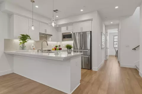 Entry Way - 1235 Verano Rd, Mountain View, CA 94043 photo 5 of 7