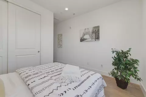 Bedroom - 1235 Verano Rd, Mountain View, CA 94043 photo 2 of 5