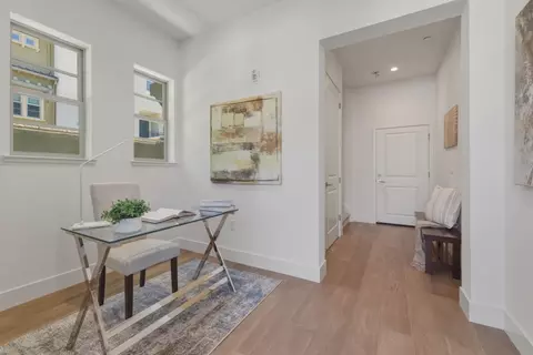 Entry Way - 1235 Verano Rd, Mountain View, CA 94043 photo 2 of 7