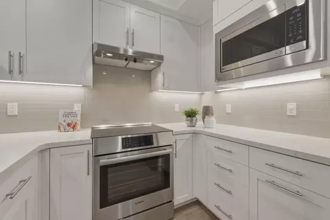 Kitchen - 1235 Verano Rd, Mountain View, CA 94043 photo 3 of 4