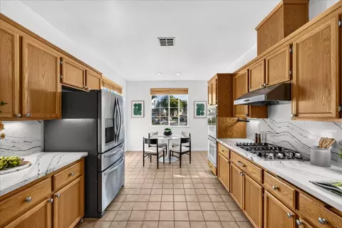 Kitchen - 232 Overlook Ter, Hercules, CA 94547 photo 2 of 6