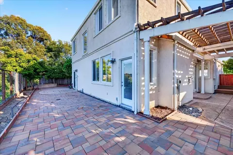 Exterior - 232 Overlook Ter, Hercules, CA 94547 photo 5 of 10