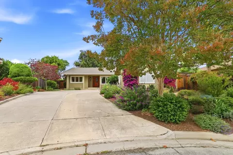 18967 Palo Oaks Ct, Saratoga, CA 95070