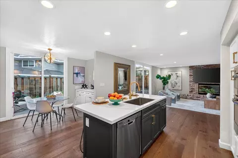 Kitchen - 100 Sleeper Ave, Mountain View, CA 94040 photo 3 of 5
