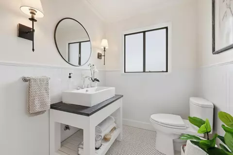 Bath - 68 El Bonito Way, Millbrae, CA 94030 photo 1 of 4