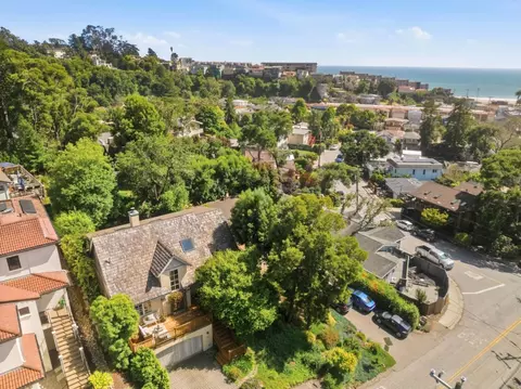 View/Area - 232 Aptos Beach Dr, Aptos, CA 95003 photo 3 of 5