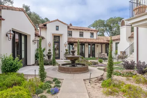 1041 Rodeo Rd, Pebble Beach, CA 93953
