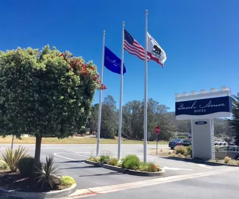 4100 Cabrillo Hwy 101, Half Moon Bay, CA 94019
