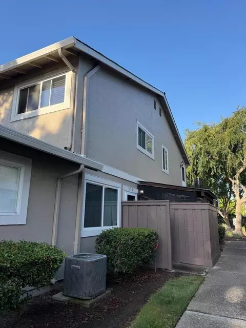 367 San Miguel Ct 2, Milpitas, CA 95035