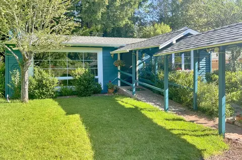 10405 California Dr, Ben Lomond, CA 95005