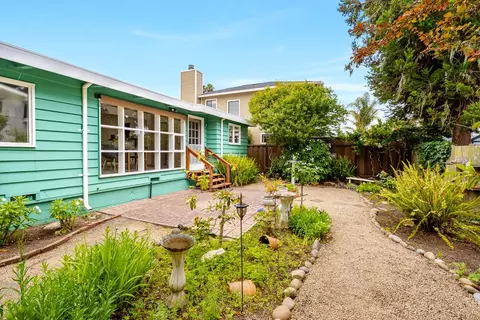 Exterior - 243 North Ave, Aptos, CA 95003 photo 2 of 4