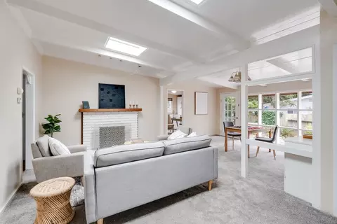 Living - 243 North Ave, Aptos, CA 95003 photo 3 of 4
