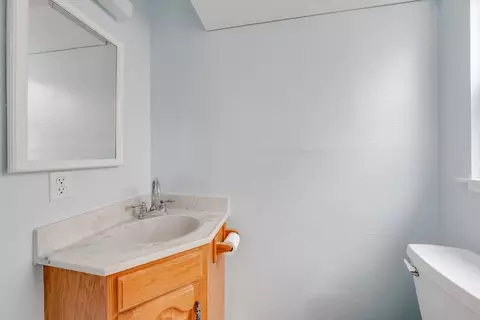 Bath - 243 North Ave, Aptos, CA 95003 photo 1 of 3
