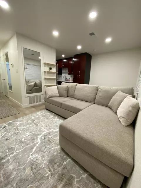 1215 Permata Ct, San Jose, CA 95116