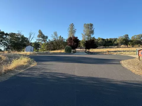 159 Albright Ct, Angels Camp, CA 95222