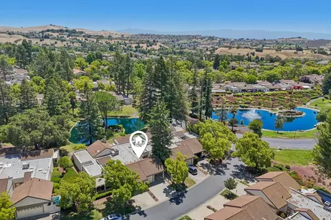 6139 Montgomery Pl, San Jose, CA 95135