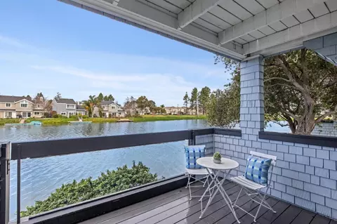 18 Cape Hatteras Ct, Redwood City, CA 94065