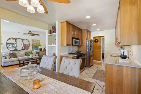 Dining - 2115 Teakwood St, Vallejo, CA 94591 photo 2 of 3