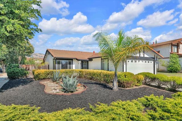 2876 2876 White Acres Dr, San Jose, CA 95148