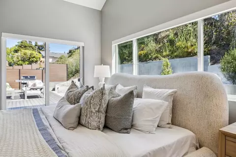 Bedroom - 15 Conejo Dr, Millbrae, CA 94030 photo 3 of 11