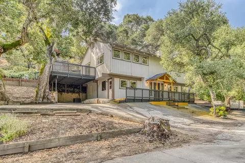 61 Southbank Rd, Carmel Valley, CA 93924