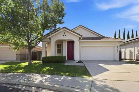 3492 Kauai Rd, West Sacramento, CA 95691