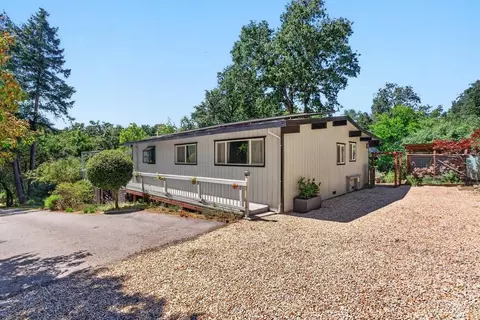 8484 E Zayante Rd, Felton, CA 95018