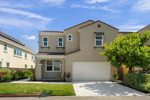 150 Harrier Pl, Gilroy, CA 95020