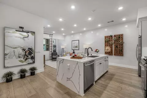 1000 Berryessa Ln 211, Davis, CA 95616