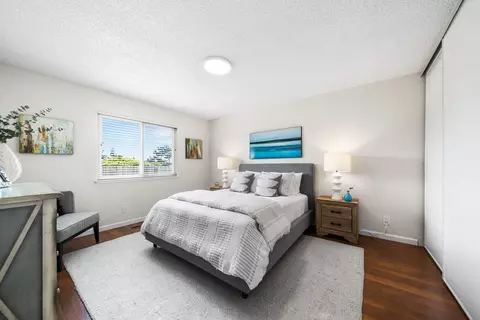 Bedroom - 654 Imperial Dr, Pacifica, CA 94044 photo 7 of 10