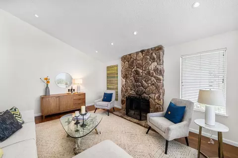 Living - 654 Imperial Dr, Pacifica, CA 94044 photo 1 of 2