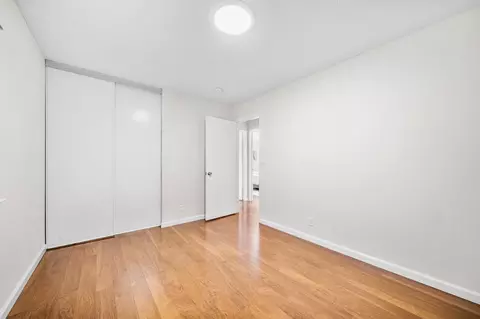 Bedroom - 654 Imperial Dr, Pacifica, CA 94044 photo 1 of 10