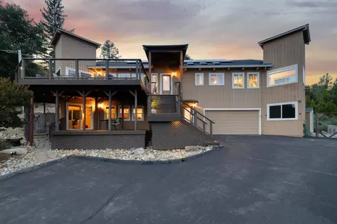 23500 Sunset Dr, Los Gatos, CA 95033