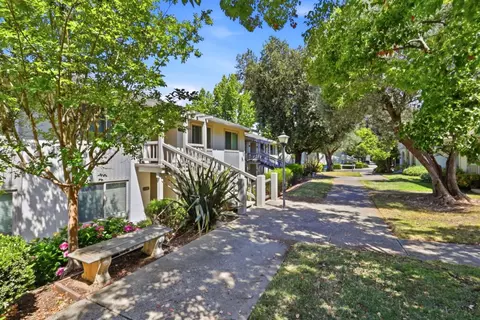 5438 Cribari Grn, San Jose, CA 95135