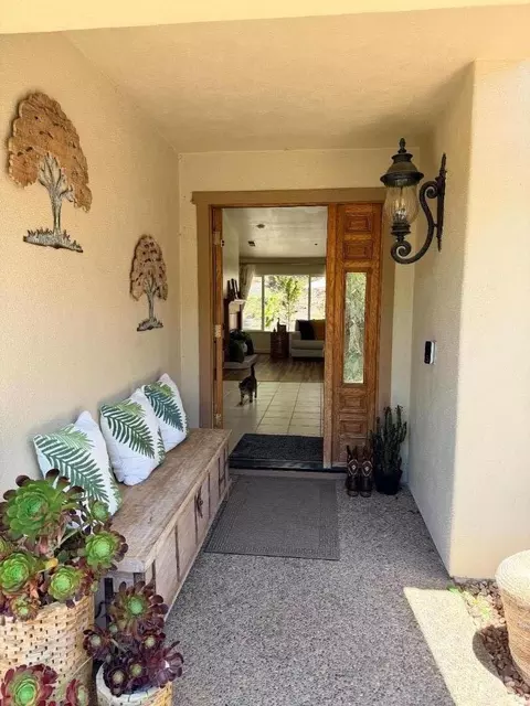 10721 Country Meadows Rd, Salinas, CA 93907