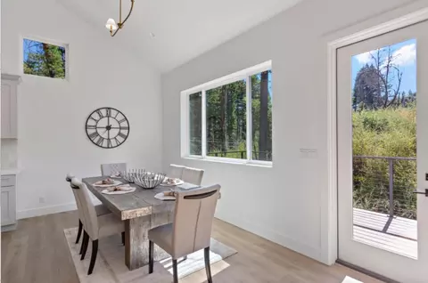 Dining - 125 Fallen Leaf Dr, Boulder Creek, CA 95006 photo 1 of 2