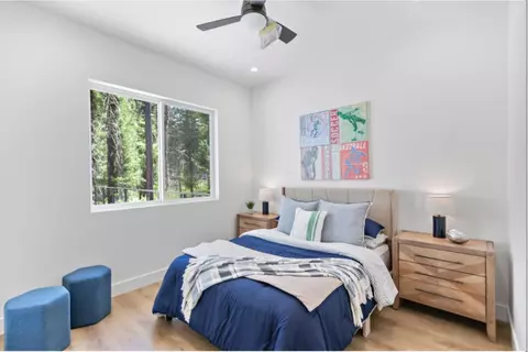 Bedroom - 125 Fallen Leaf Dr, Boulder Creek, CA 95006 photo 3 of 6
