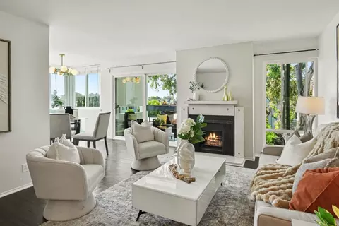 1041 Shell Blvd 11, Foster City, CA 94404