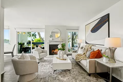 1041 Shell Blvd 11, Foster City, CA 94404